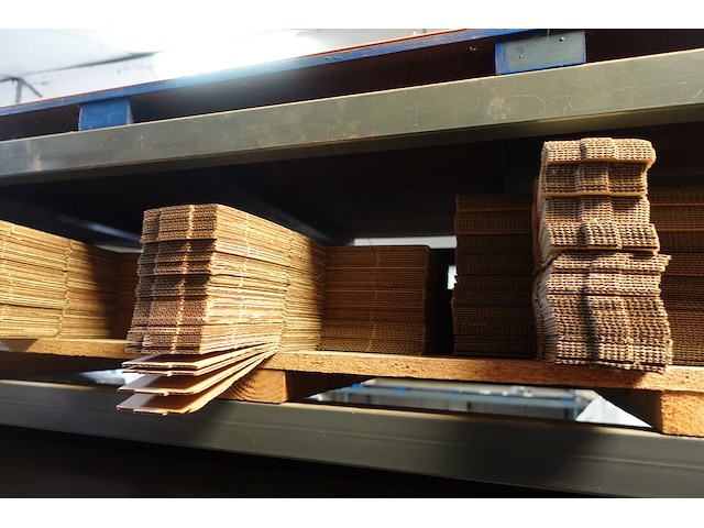 Volledige inhoud rek metaal - afbeelding 4 van  36