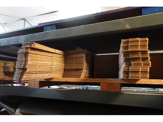 Volledige inhoud rek metaal - afbeelding 5 van  36