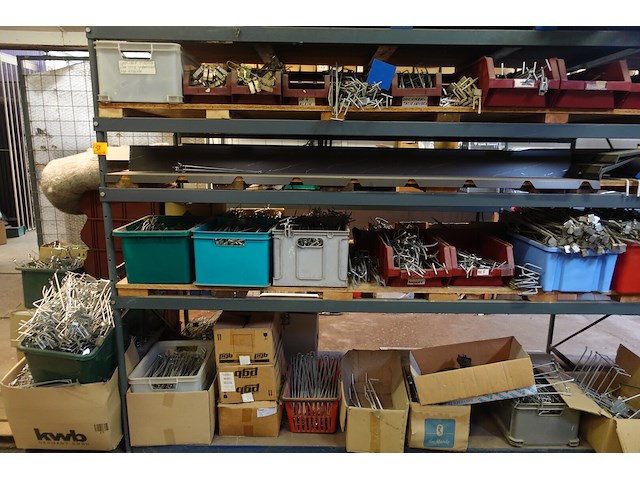 Volledige inhoud rek metaal - afbeelding 6 van  36