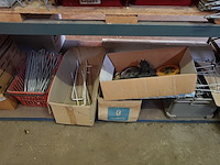 Volledige inhoud rek metaal - afbeelding 14 van  36