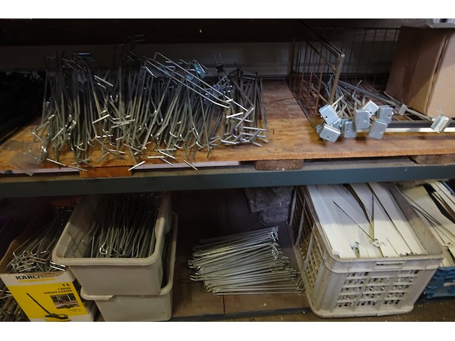 Volledige inhoud rek metaal - afbeelding 18 van  36