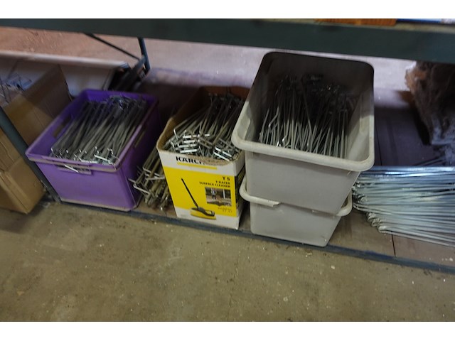 Volledige inhoud rek metaal - afbeelding 19 van  36