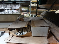 Volledige inhoud rek metaal - afbeelding 32 van  36