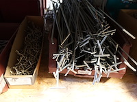 Volledige inhoud rek metaal - afbeelding 35 van  36