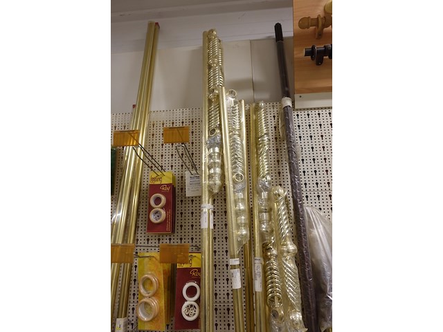 Volledige inhoud rek omlijstingen - afbeelding 9 van  11