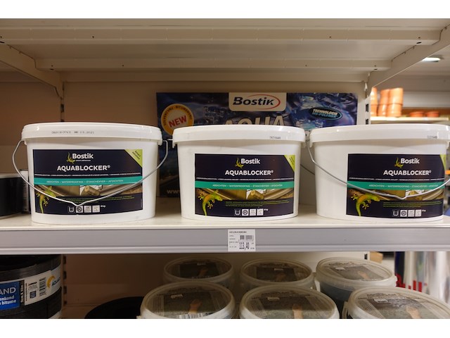 Volledige inhoud rek producten - afbeelding 8 van  13