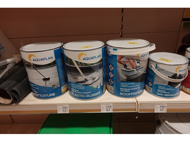 Volledige inhoud rek producten - afbeelding 12 van  13