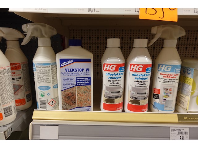 Volledige inhoud rek producten - afbeelding 5 van  23