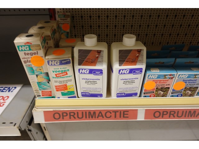 Volledige inhoud rek producten - afbeelding 7 van  23