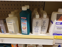 Volledige inhoud rek producten - afbeelding 15 van  23