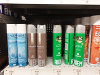 Volledige inhoud rek producten - afbeelding 18 van  23