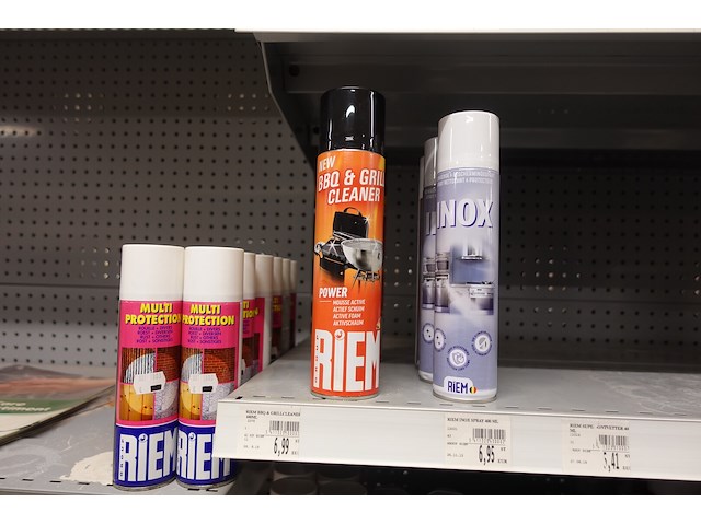 Volledige inhoud rek producten - afbeelding 19 van  23