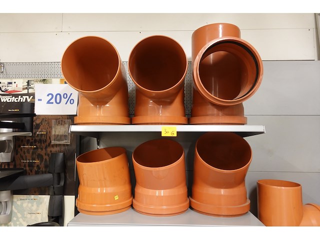 Volledige inhoud rek pvc bochten - afbeelding 4 van  6