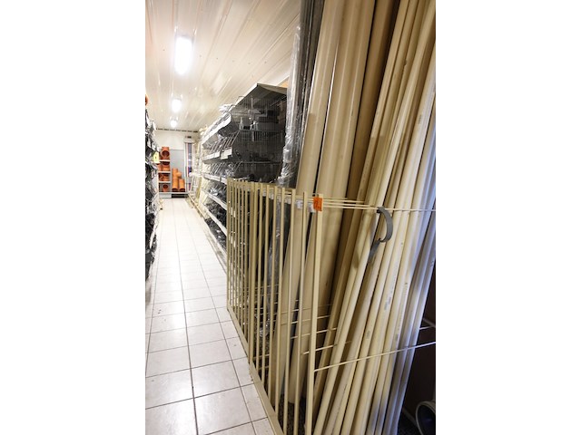 Volledige inhoud rek pvc koppelstukken - afbeelding 1 van  17