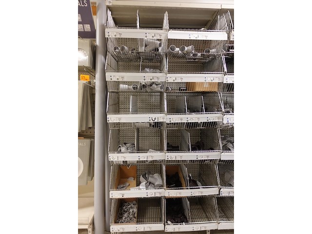 Volledige inhoud rek pvc koppelstukken - afbeelding 11 van  17