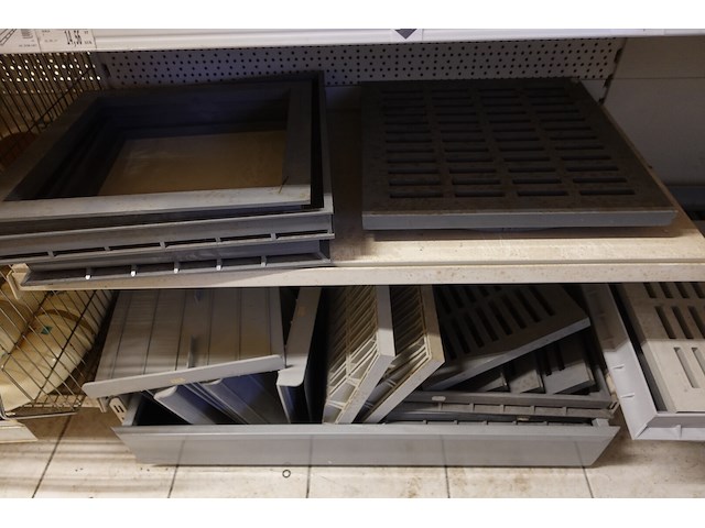 Volledige inhoud rek pvc toebehoren - afbeelding 7 van  25