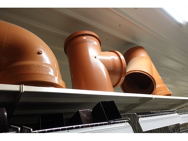 Volledige inhoud rek pvc toebehoren - afbeelding 13 van  25