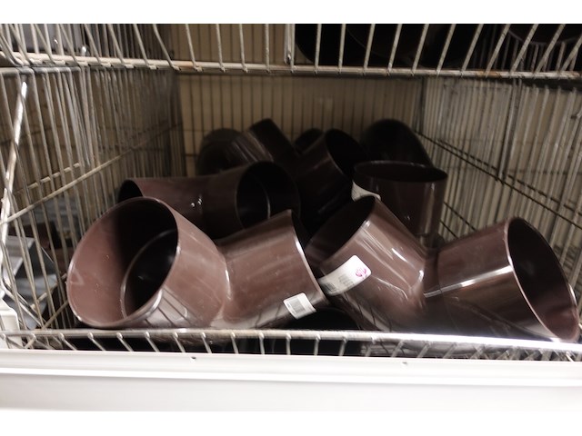 Volledige inhoud rek pvc toebehoren - afbeelding 14 van  25