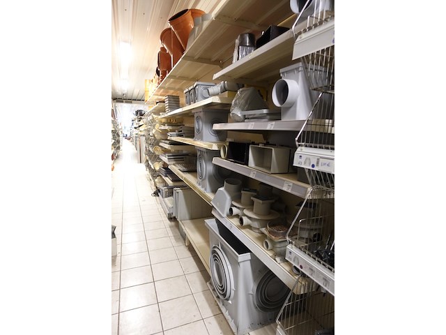Volledige inhoud rek pvc toebehoren - afbeelding 12 van  25