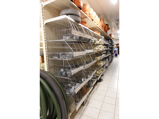 Volledige inhoud rek pvc toebehoren - afbeelding 19 van  25