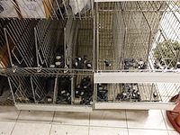 Volledige inhoud rek pvc toebehoren - afbeelding 14 van  18