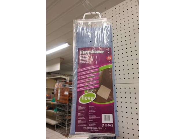 Volledige inhoud rek sanitair toebehoren - afbeelding 17 van  24