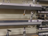 Volledige inhoud rek sanitair toebehoren - afbeelding 9 van  21