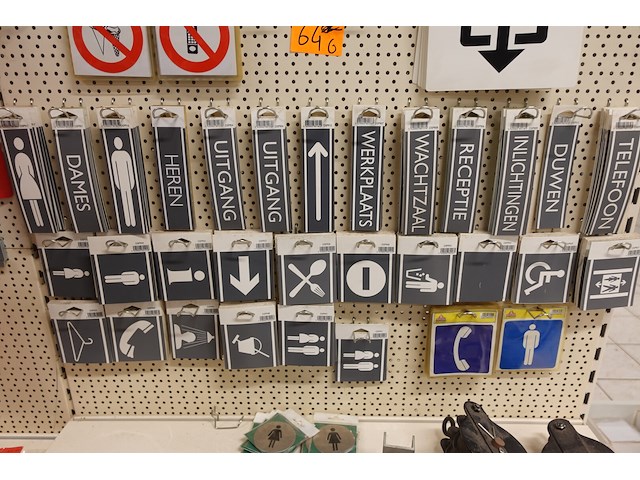 Volledige inhoud rek signalisatie - afbeelding 3 van  4