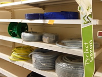 Volledige inhoud rek slangen - afbeelding 1 van  10