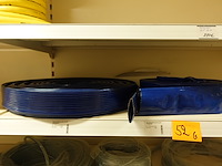 Volledige inhoud rek slangen - afbeelding 4 van  10