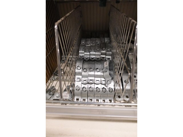 Volledige inhoud rek toebehoren omheining - afbeelding 5 van  14