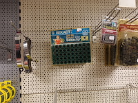 Volledige inhoud rek toebehoren omheining - afbeelding 11 van  14