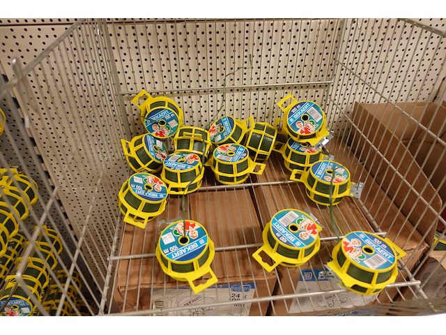 Volledige inhoud rek toebehoren omheining - afbeelding 12 van  14