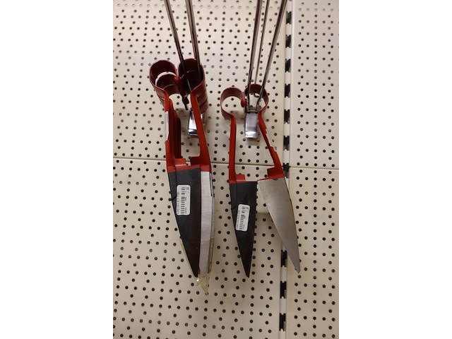 Volledige inhoud rek tuingereedschap - afbeelding 11 van  11