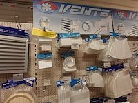 Volledige inhoud rek ventilatietoebehoren - afbeelding 2 van  10