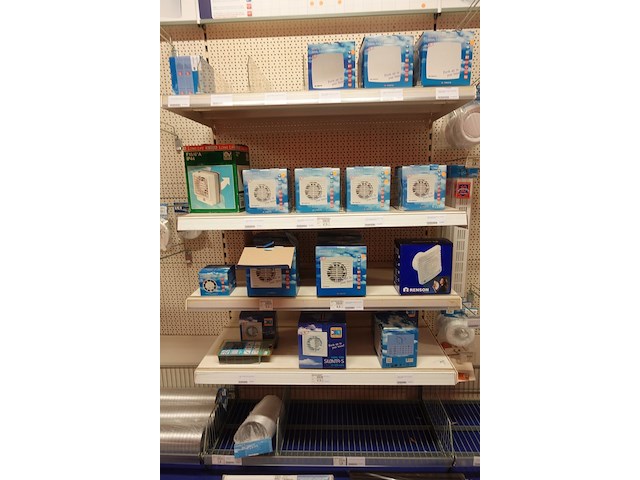 Volledige inhoud rek ventilatietoebehoren - afbeelding 5 van  10