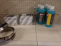 Volledige inhoud rek verf toebehoren - afbeelding 7 van  11