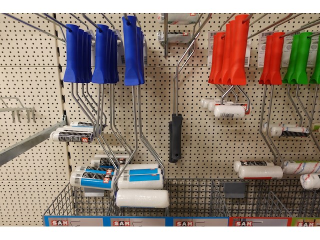 Volledige inhoud rek verf toebehoren - afbeelding 9 van  11