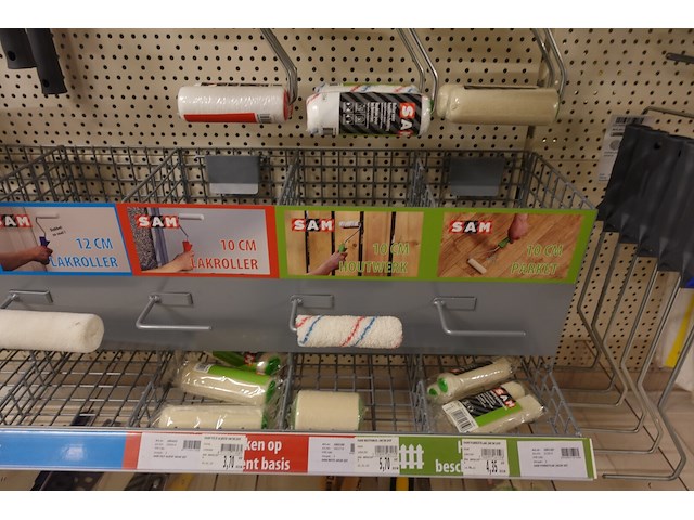 Volledige inhoud rek verf toebehoren - afbeelding 11 van  11