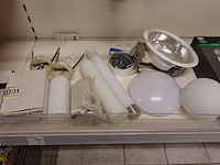 Volledige inhoud rek verlichting toebehoren - afbeelding 5 van  26