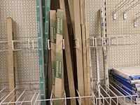 Volledige inhoud rek verlichting toebehoren - afbeelding 7 van  26