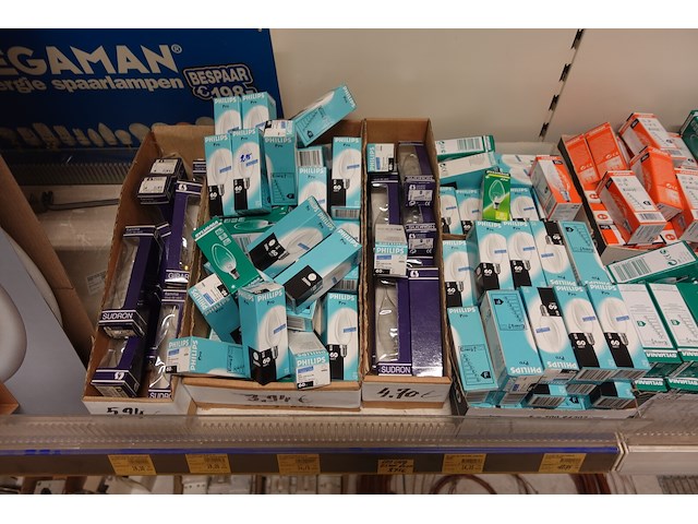 Volledige inhoud rek verlichting toebehoren - afbeelding 10 van  26