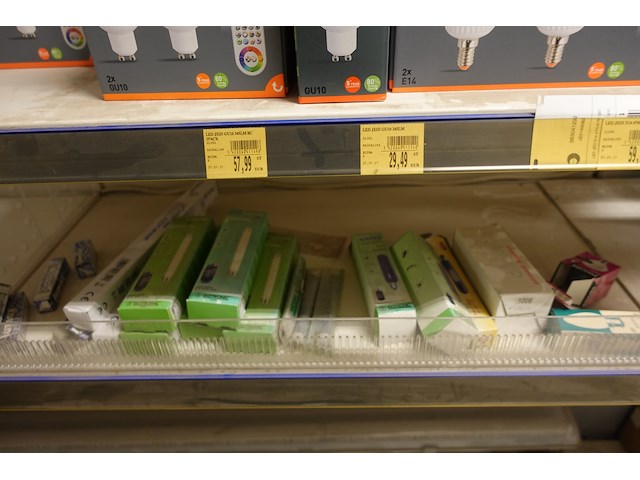 Volledige inhoud rek verlichting toebehoren - afbeelding 19 van  26