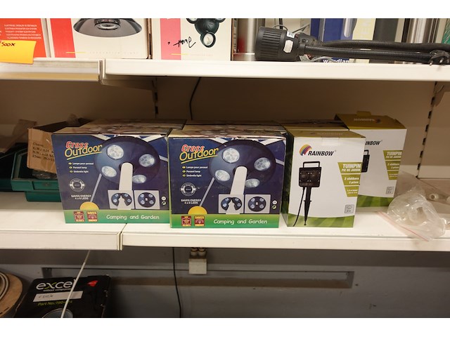 Volledige inhoud rek verlichting toebehoren - afbeelding 21 van  26