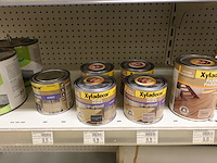 Volledige inhoud rek verven - afbeelding 2 van  13