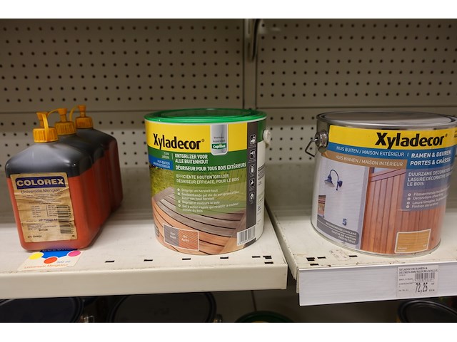 Volledige inhoud rek verven - afbeelding 12 van  13