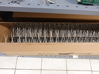 Volledige inhoud rek vijvertoebehoren - afbeelding 5 van  13