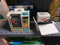 Volledige inhoud rek vijvertoebehoren - afbeelding 4 van  16