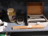 Volledige inhoud rek vijvertoebehoren - afbeelding 5 van  16