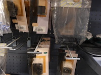 Volledige inhoud rek vijvertoebehoren - afbeelding 8 van  16